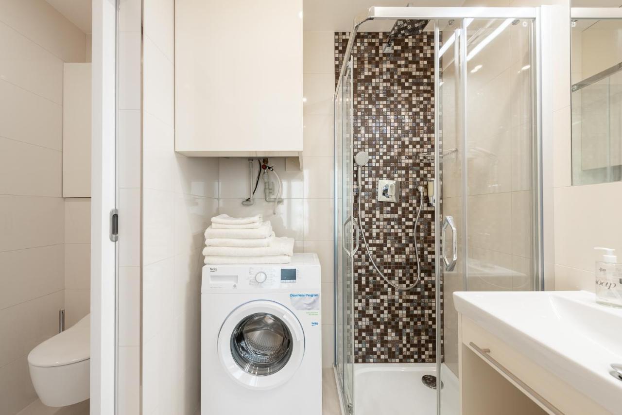 Cozy&Quiet Apartment With A/C In City Centre Praga Exterior foto